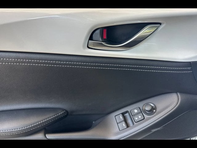 2026 Mazda MX-5 Miata Club - Photo 8