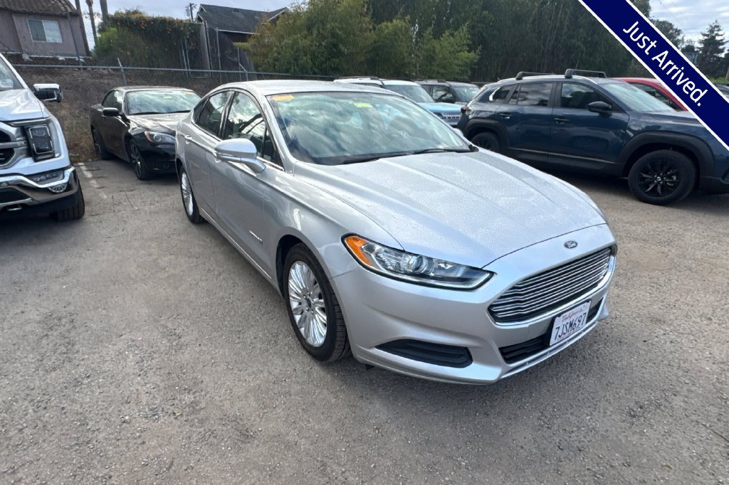 2015 Ford Fusion Hybrid SE