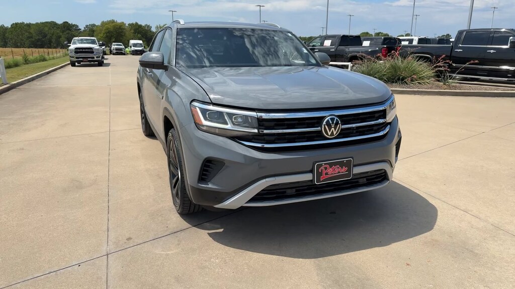 Used 2022 Volkswagen Atlas Cross Sport 3.6L V6 SE w/Technology 3.6L V6 SE w/Technology FWD