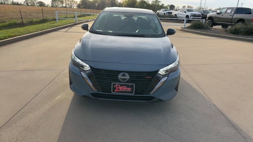 Used 2024 Nissan Sentra SR SR CVT