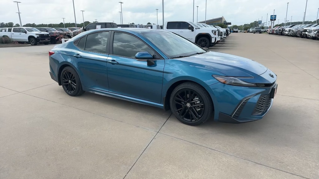 Used 2026 Toyota Camry SE SE