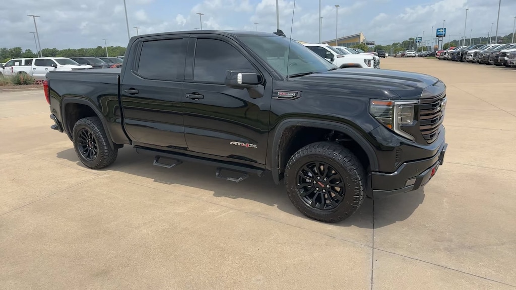 Used 2023 GMC Sierra 1500 AT4X 4WD Crew Cab 147 AT4X