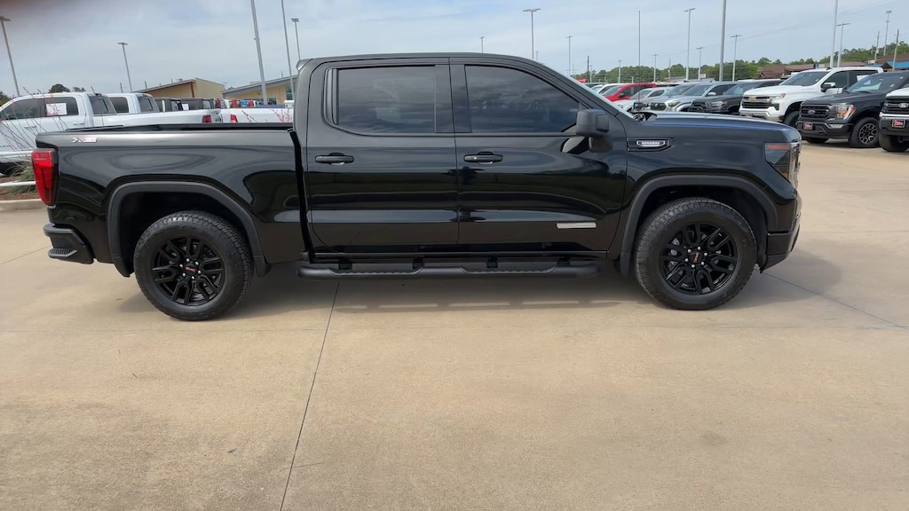 Used 2024 GMC Sierra 1500 Elevation 4WD Crew Cab 147 Elevation w/3SB
