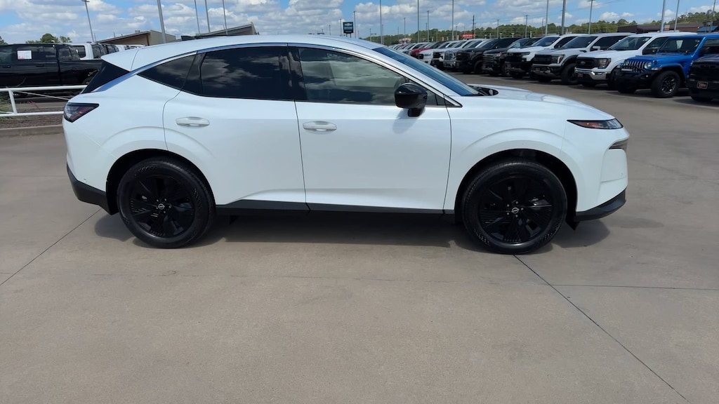 Used 2025 Nissan Murano SV AWD SV