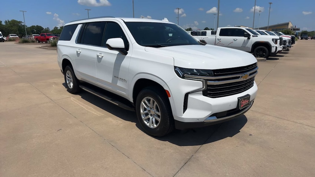 Used 2024 Chevrolet Suburban LT 2WD LT