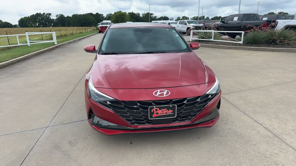 Used 2023 Hyundai Elantra Limited Limited IVT