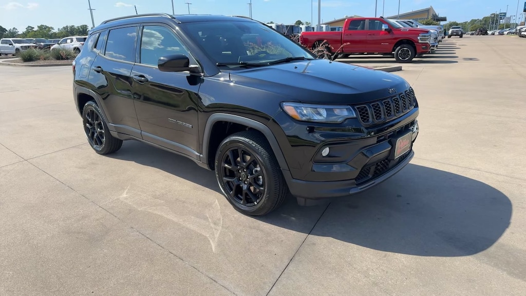 New 2026 Jeep Compass Latitude Sport Utility