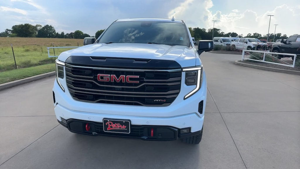 Used 2025 GMC Sierra 1500 AT4 4WD Crew Cab 147 AT4