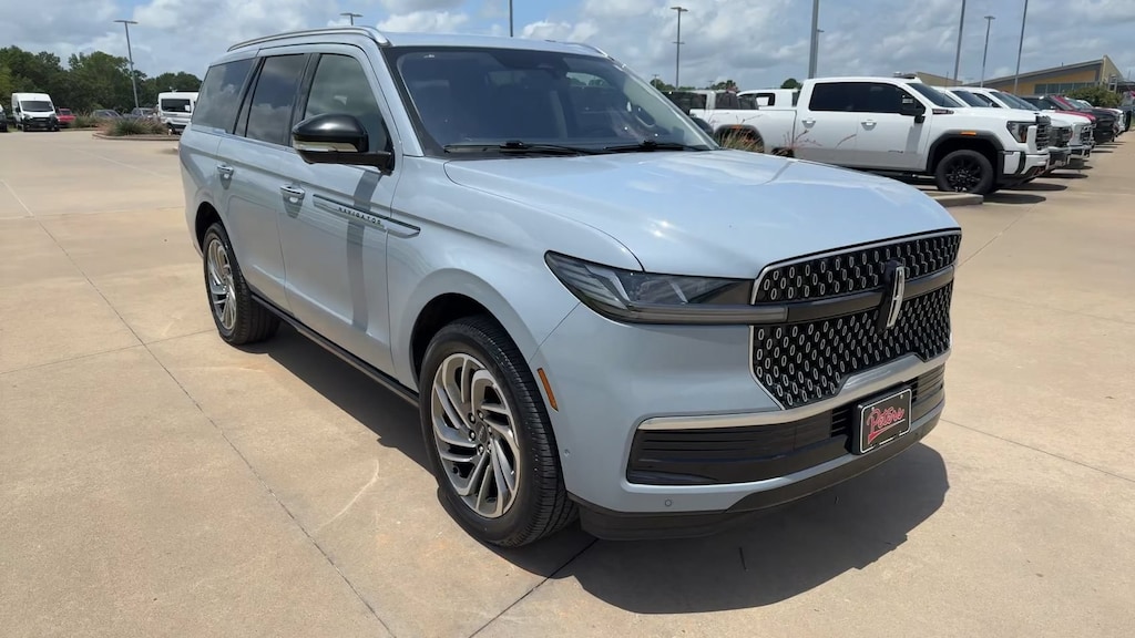 Used 2025 Lincoln Navigator Reserve Reserve 4x4