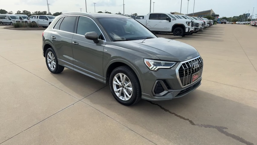 Used 2025 Audi Q3 S line Premium S line Premium 45 TFSI quattro