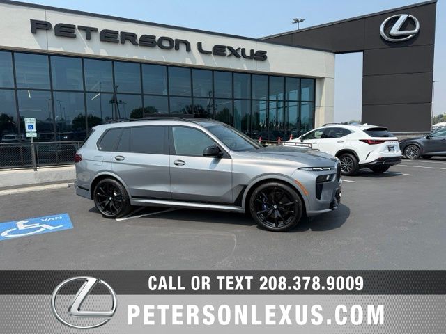 2024 BMW X7