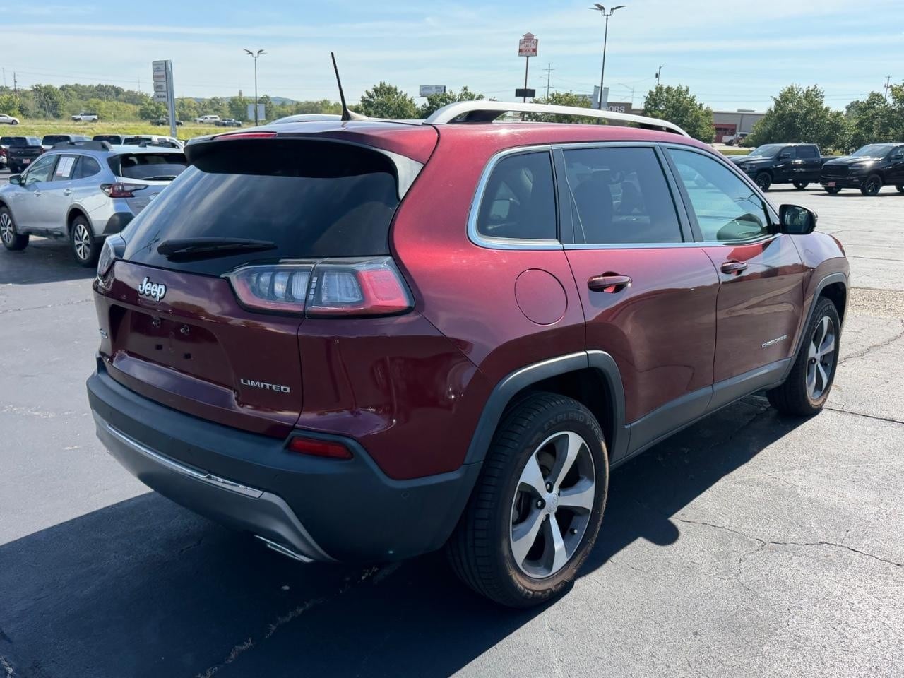 2021 Jeep Cherokee Limited - Photo 3