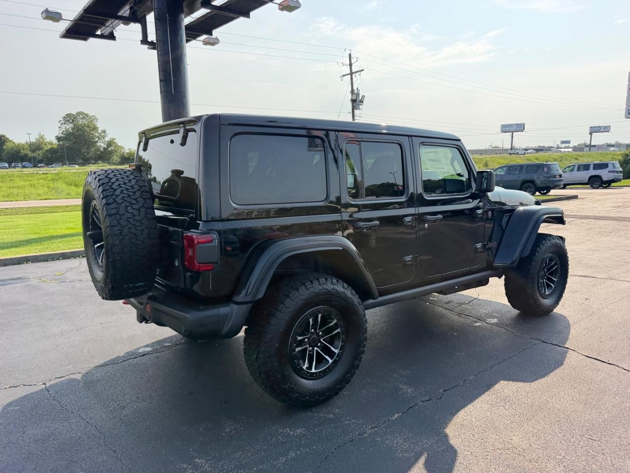 New 2026 Jeep Wrangler Rubicon X Sport Utility