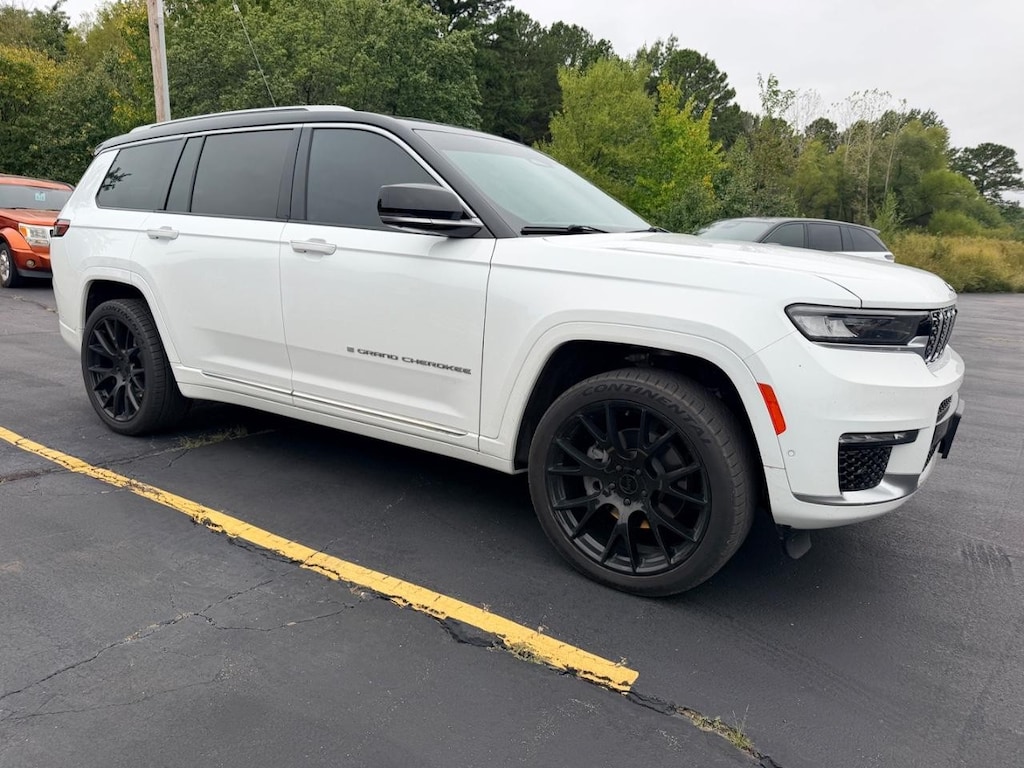 Used 2023 Jeep Grand Cherokee L Summit SUV