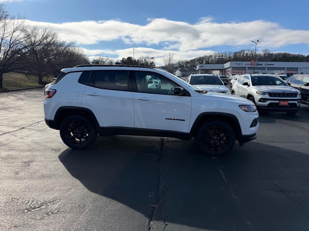 New 2026 Jeep Compass Latitude Sport Utility