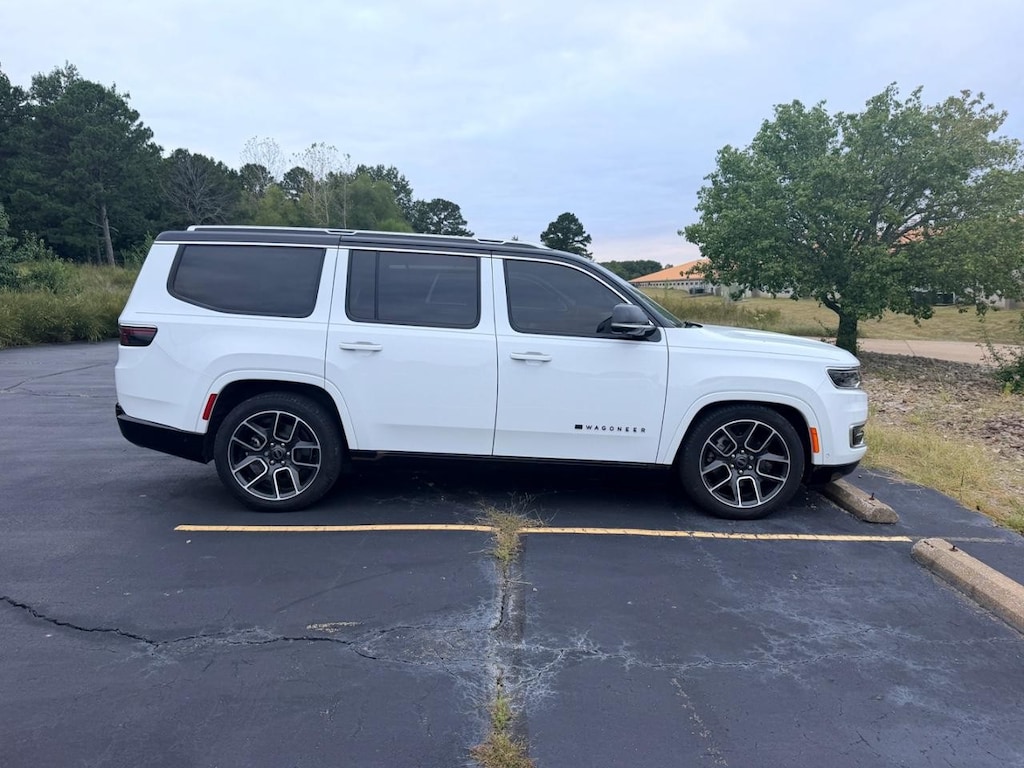 Used 2025 Jeep Wagoneer Series III SUV