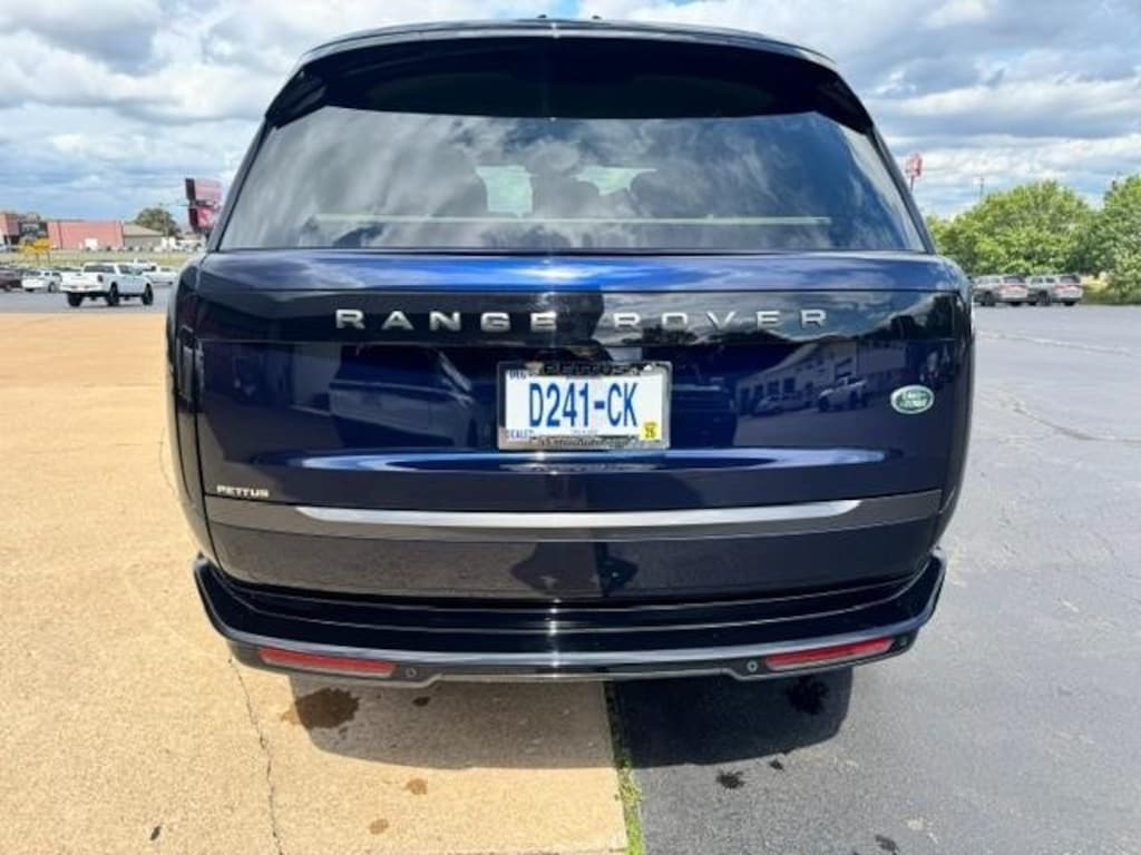 Used 2023 Land Rover Range Rover SE SUV
