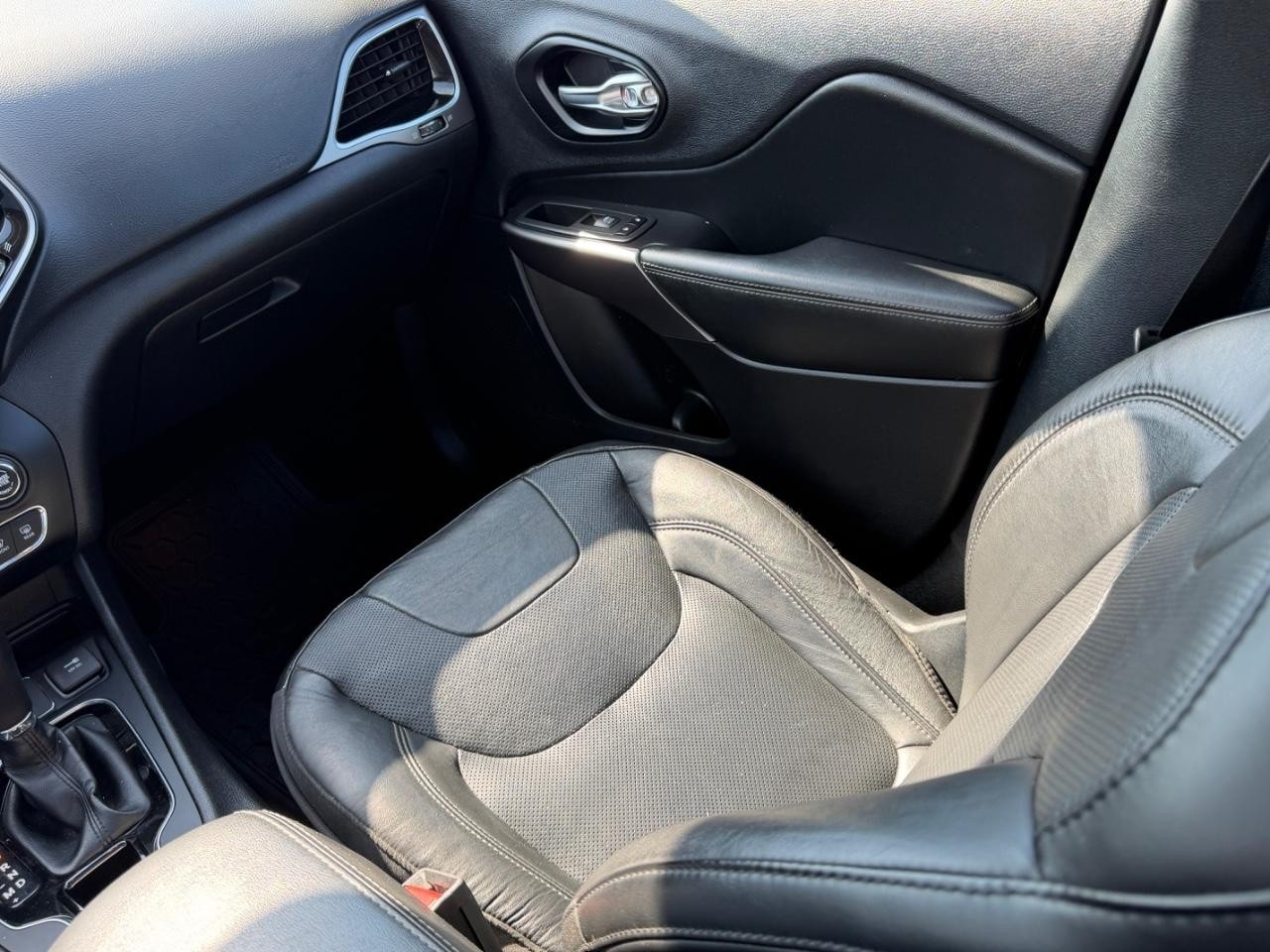 2021 Jeep Cherokee Limited - Photo 19