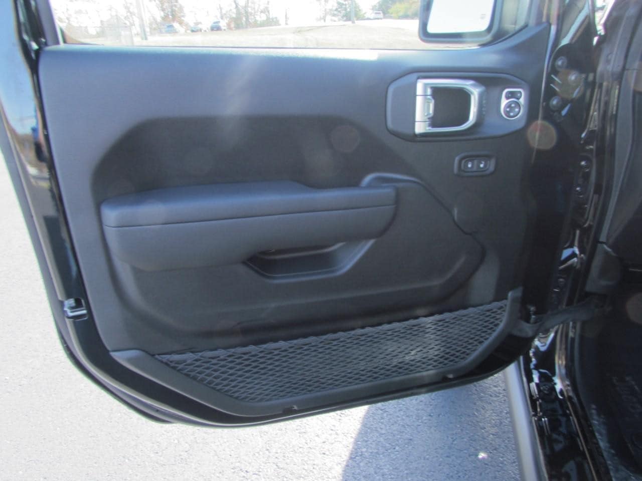 2026 Jeep Wrangler 4-Door Willys - Photo 12
