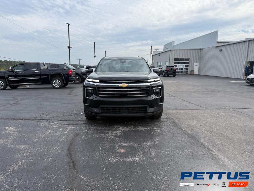Used 2025 Chevrolet Traverse FWD 4dr LT w/1LT