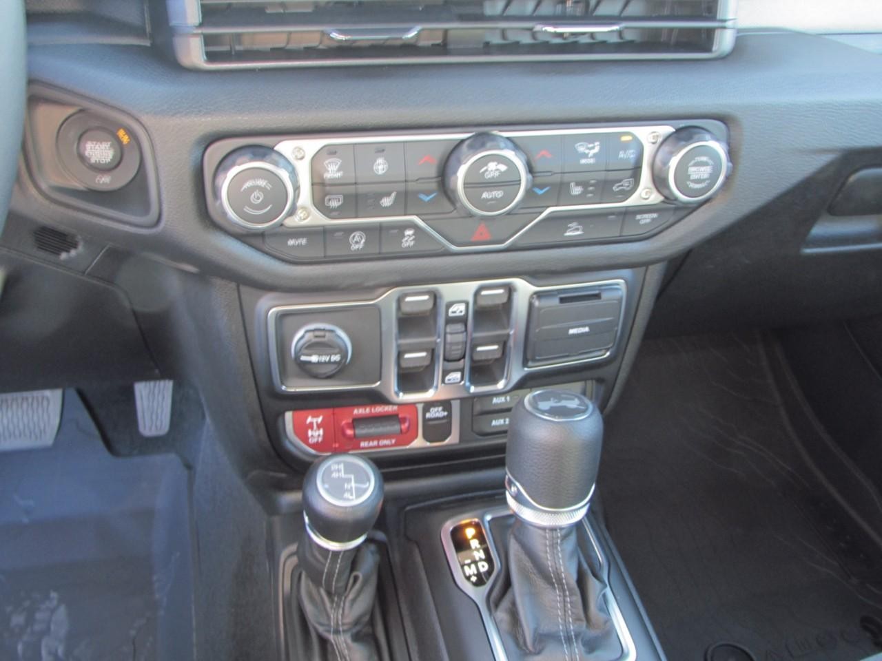2026 Jeep Wrangler 4-Door Willys - Photo 21