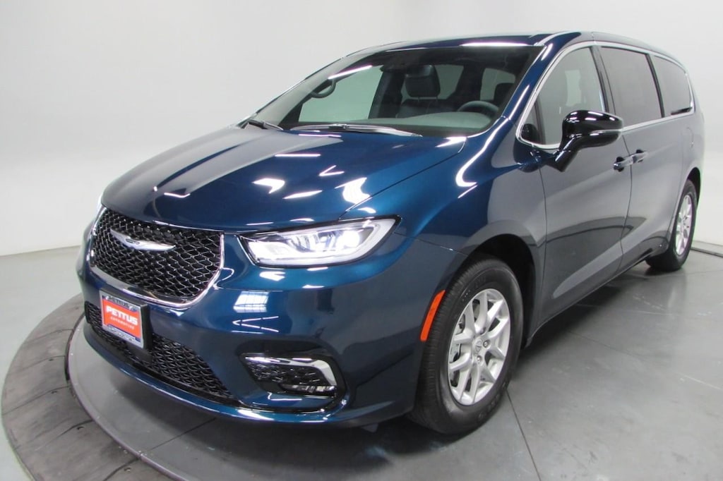 New 2025 Chrysler Pacifica Select FWD Passenger Van