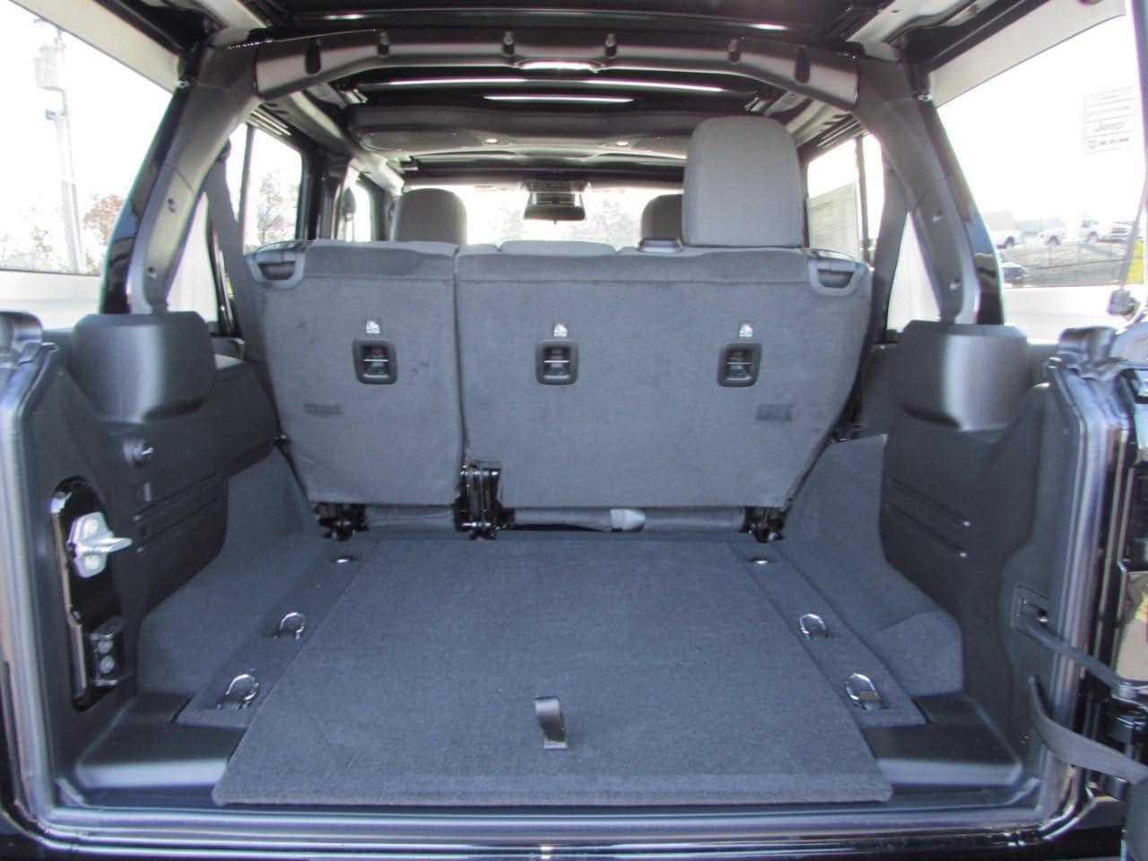 2026 Jeep Wrangler 4-Door Willys - Photo 26