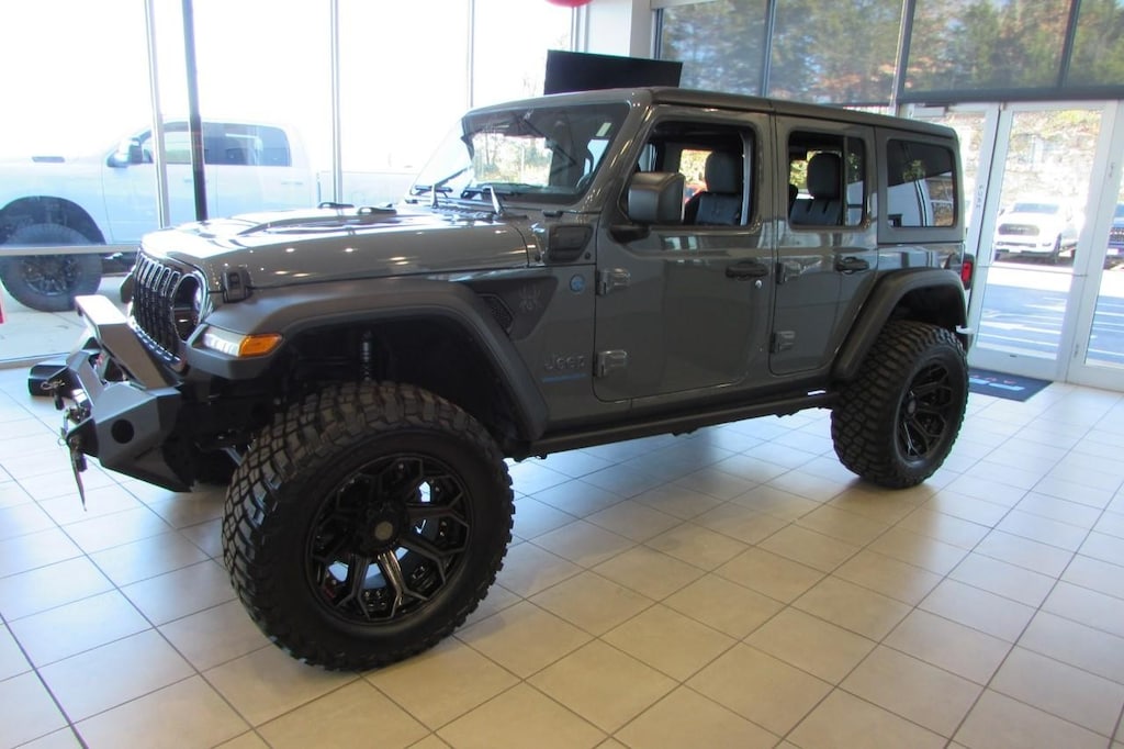 New 2024 Jeep Wrangler Willys 4xe Sport Utility