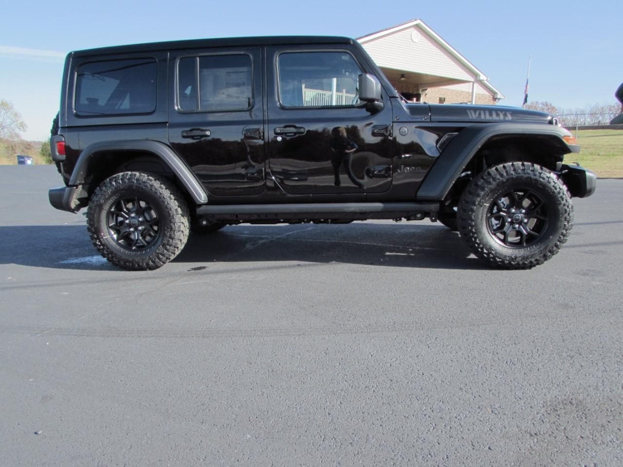 2026 Jeep Wrangler 4-Door Willys - Photo 8