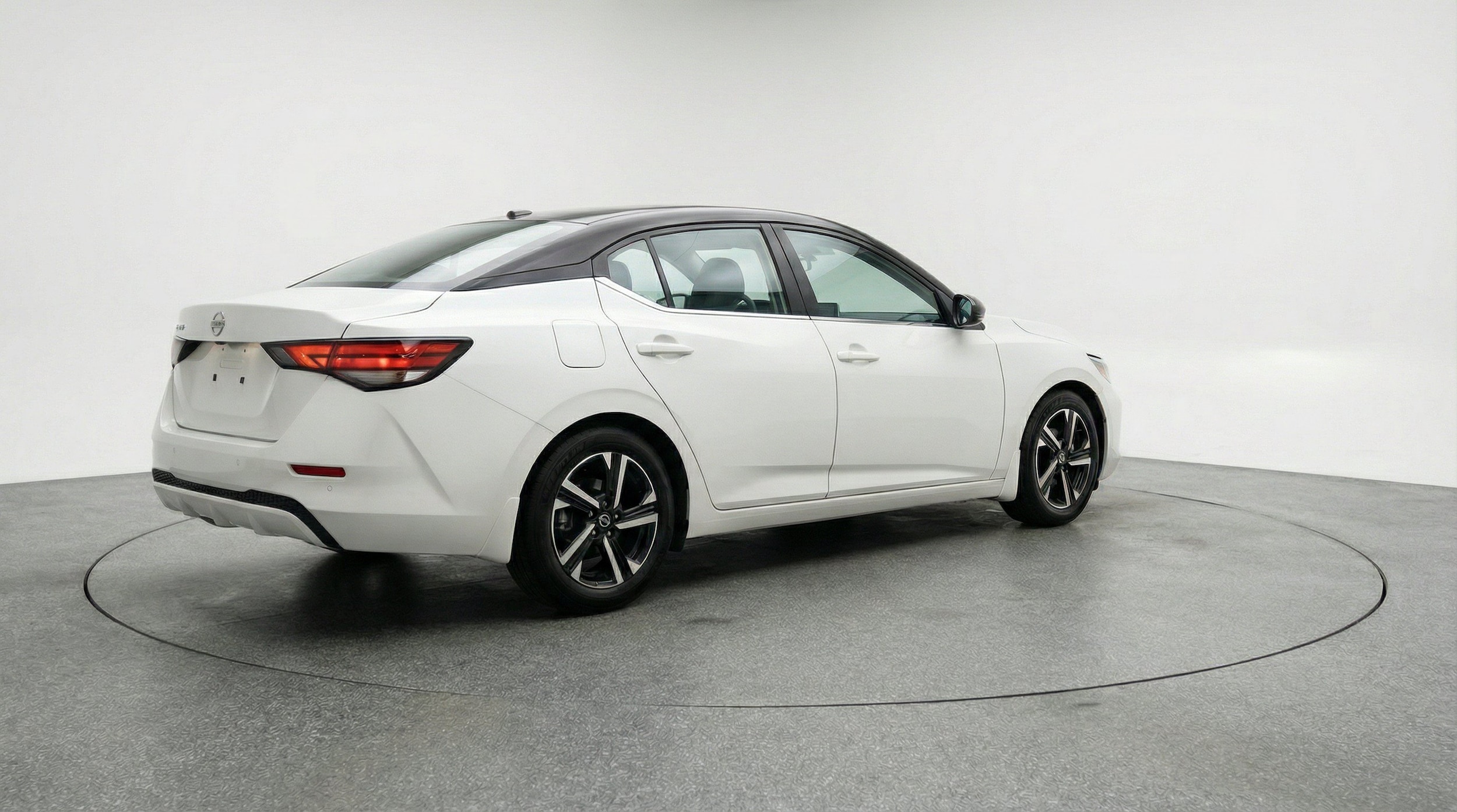 Thumbnail: 2025 Nissan Sentra - 9