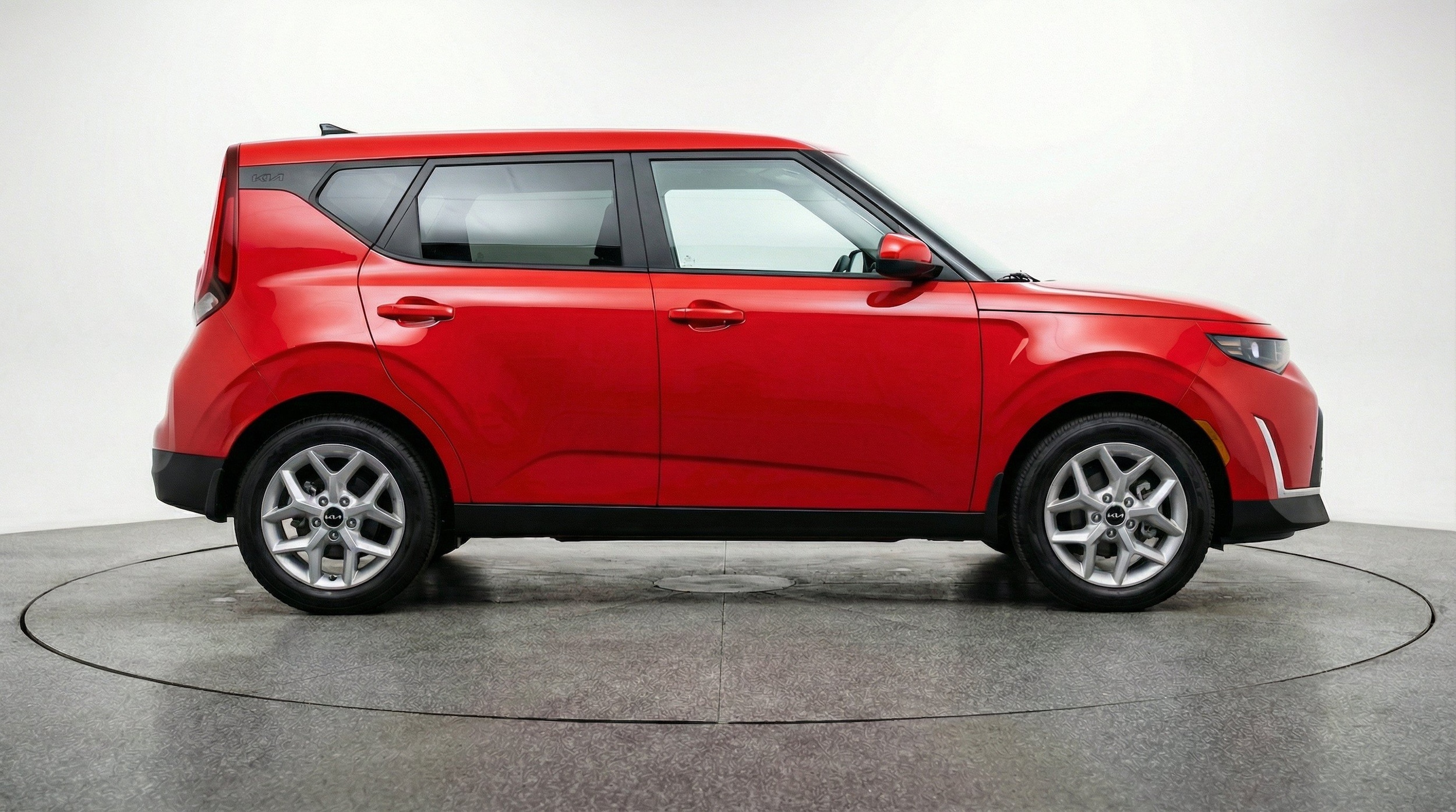 Thumbnail: 2025 Kia Soul - 10