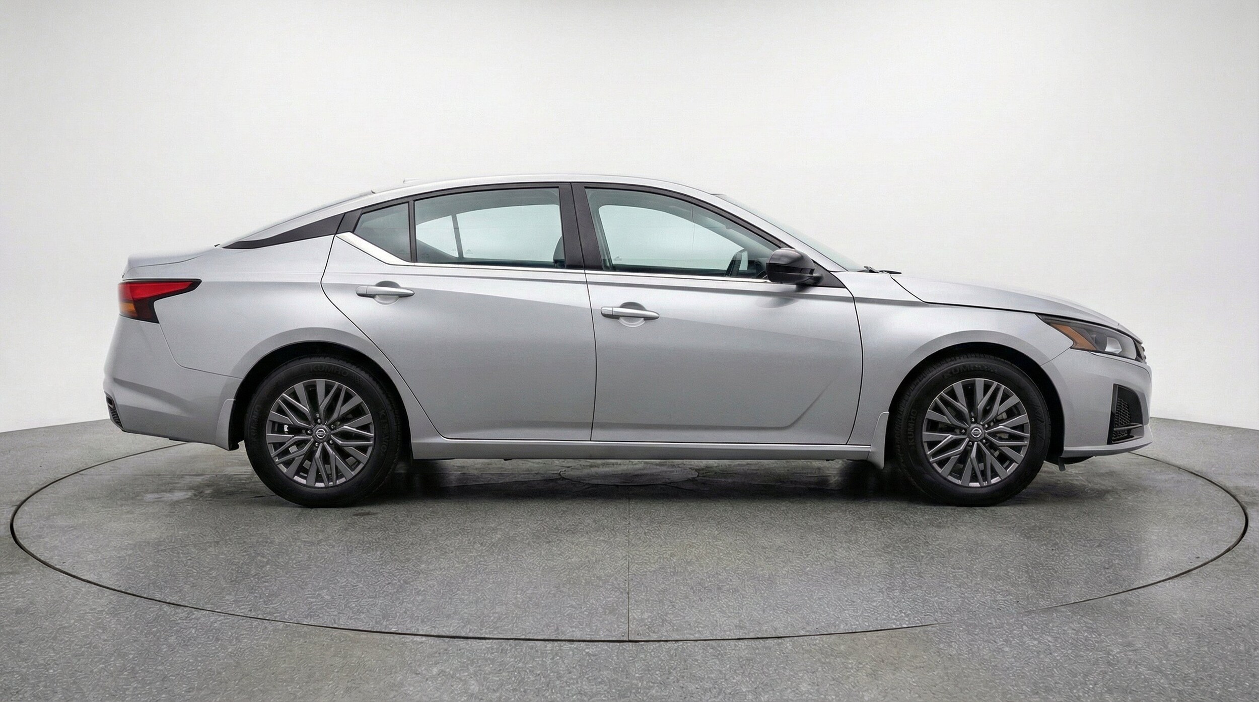 Thumbnail: 2026 Nissan Altima - 10