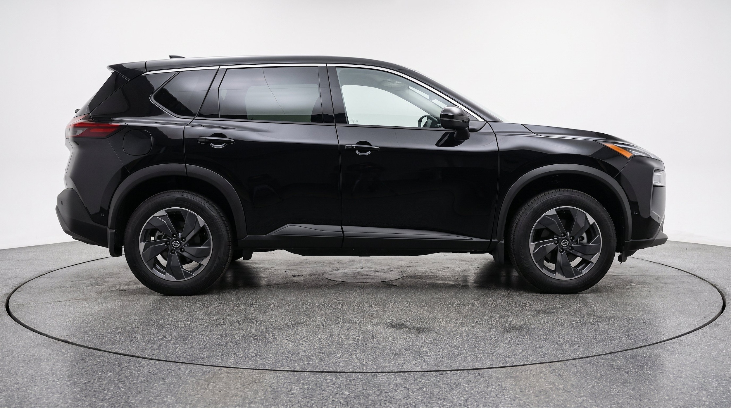 Thumbnail: 2025 Nissan Rogue - 10