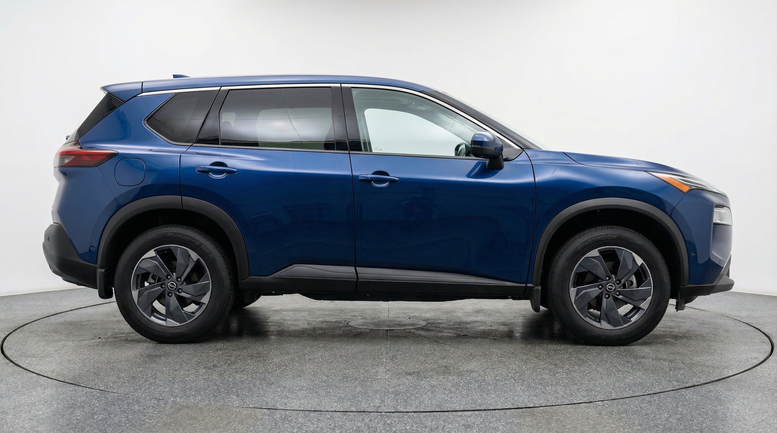 Thumbnail: 2026 Nissan Rogue - 10