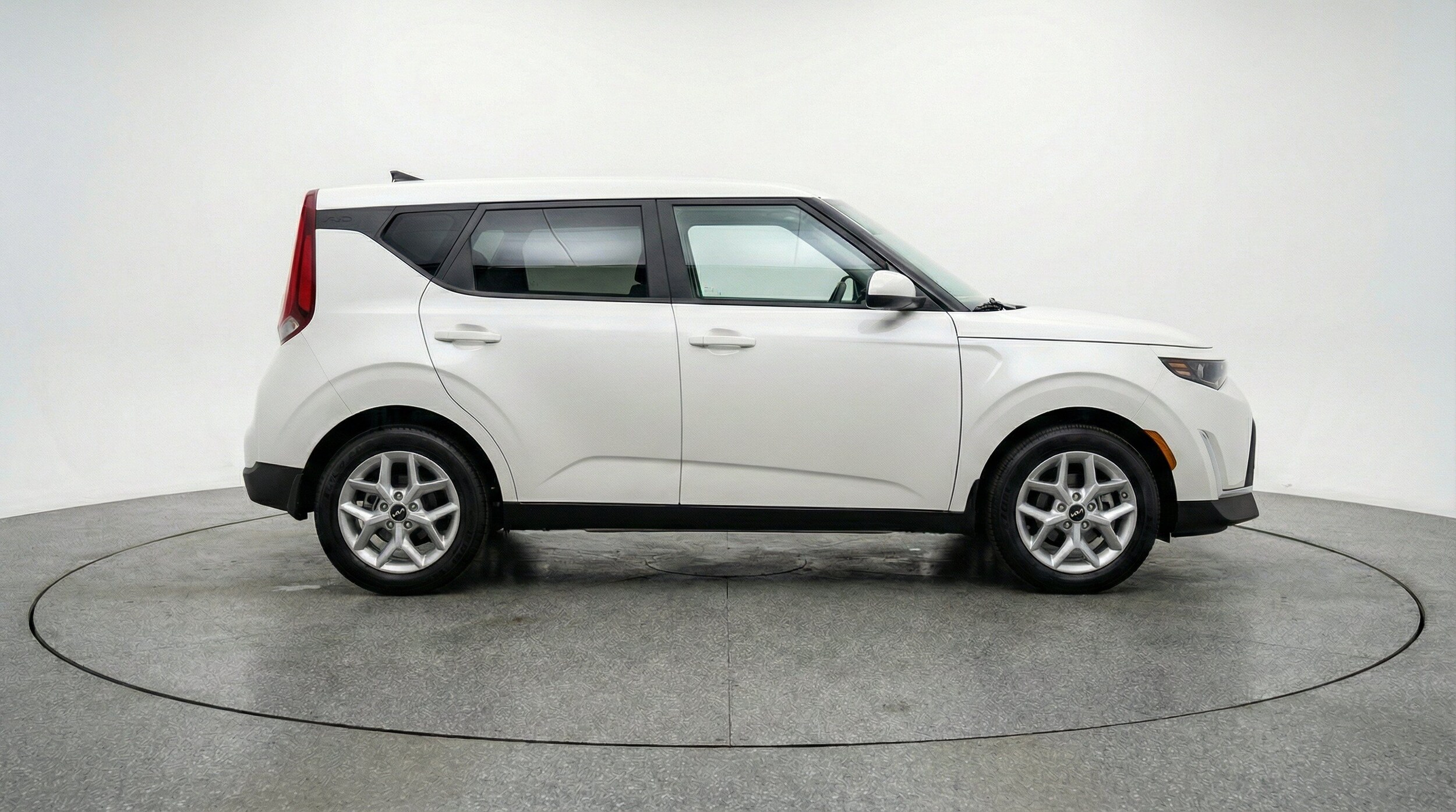 Thumbnail: 2025 Kia Soul - 10