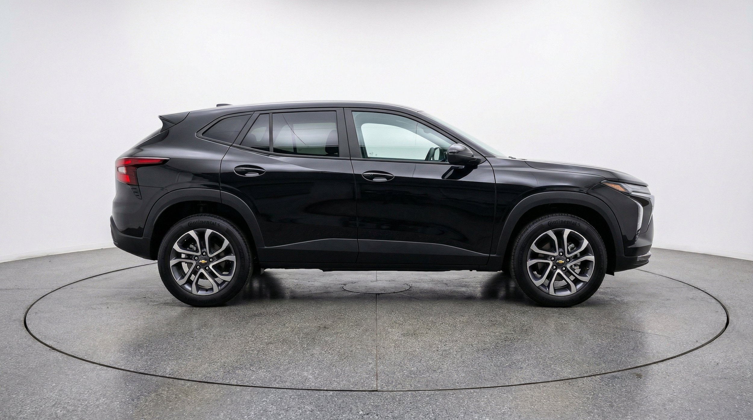 Thumbnail: 2025 Chevrolet TrailBlazer - 11