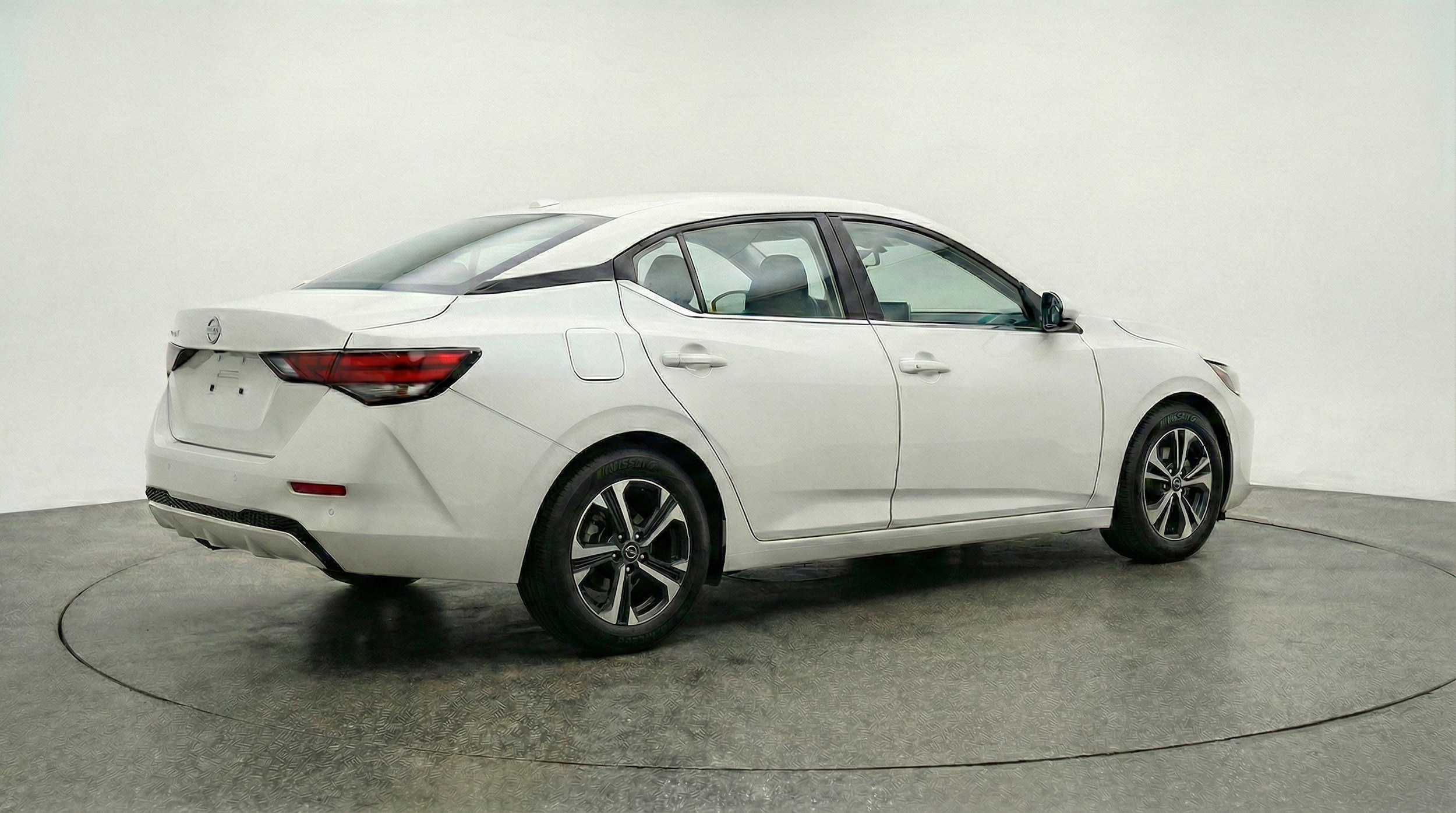 Thumbnail: 2025 Nissan Sentra - 9