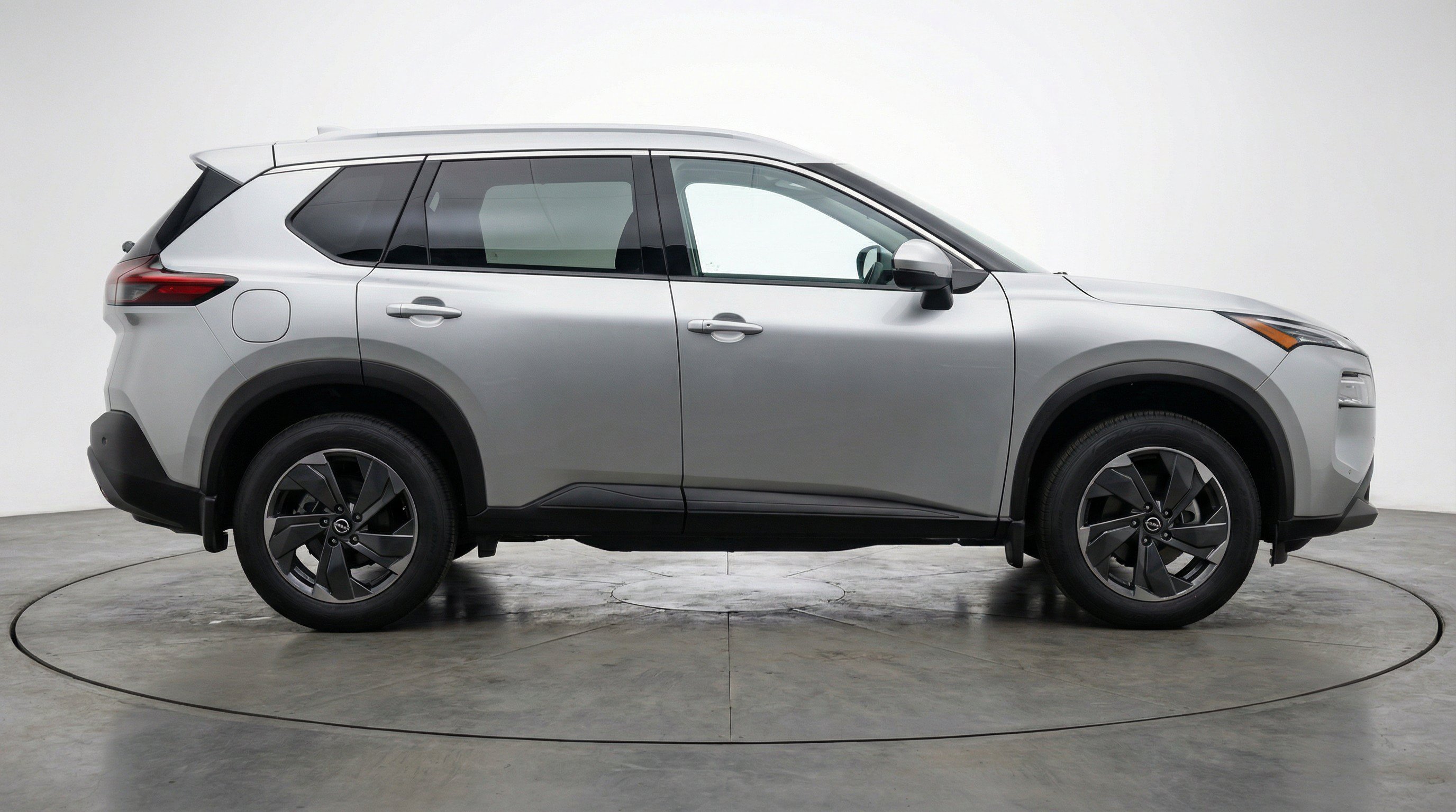 Thumbnail: 2025 Nissan Rogue - 10