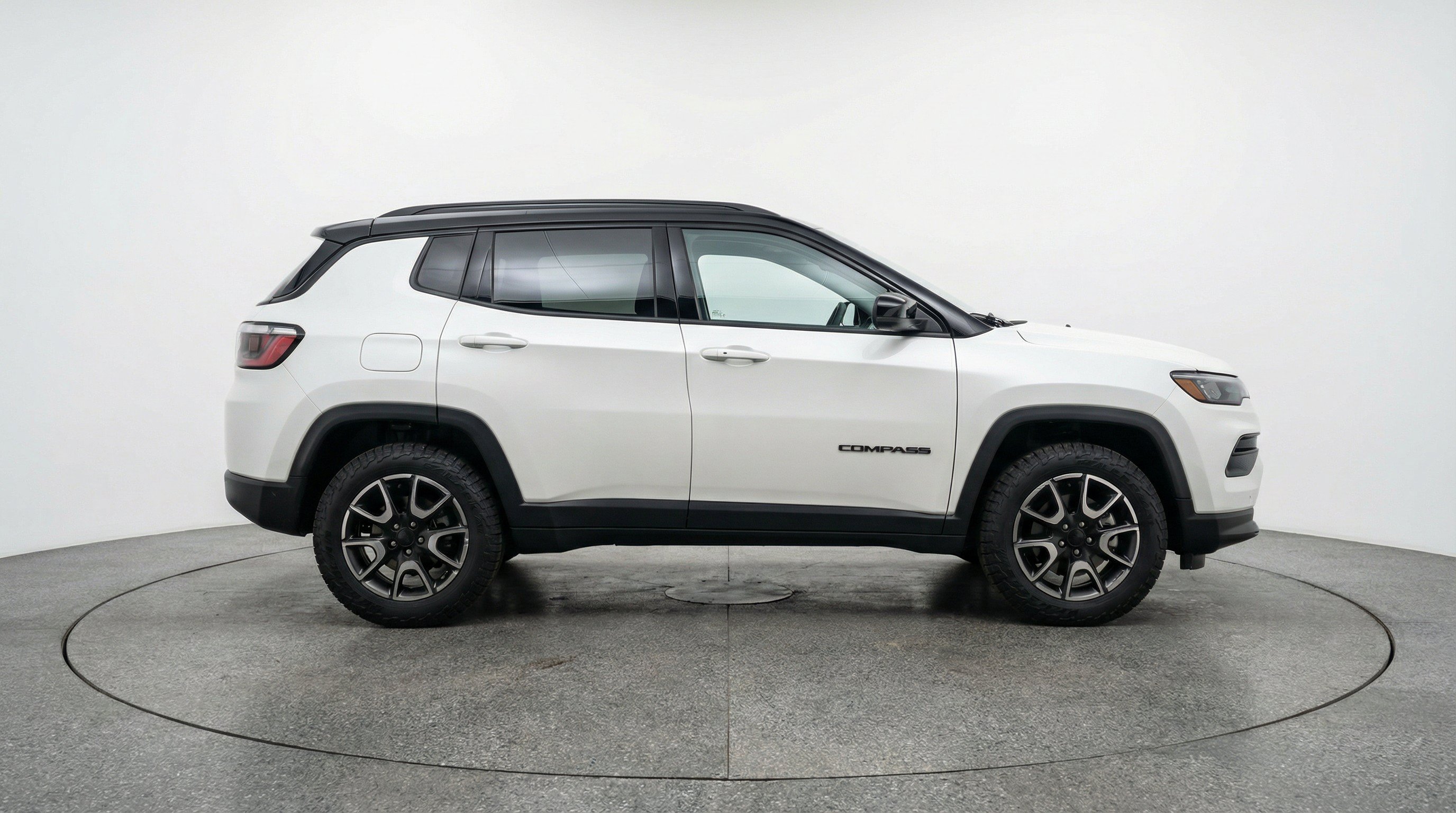 Thumbnail: 2025 Jeep Compass - 10