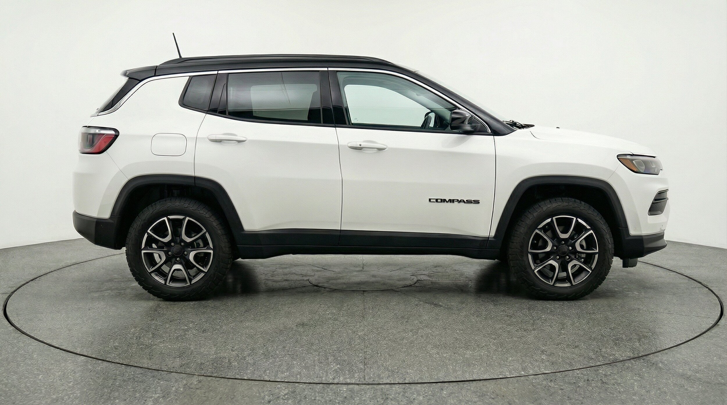 Thumbnail: 2025 Jeep Compass - 10