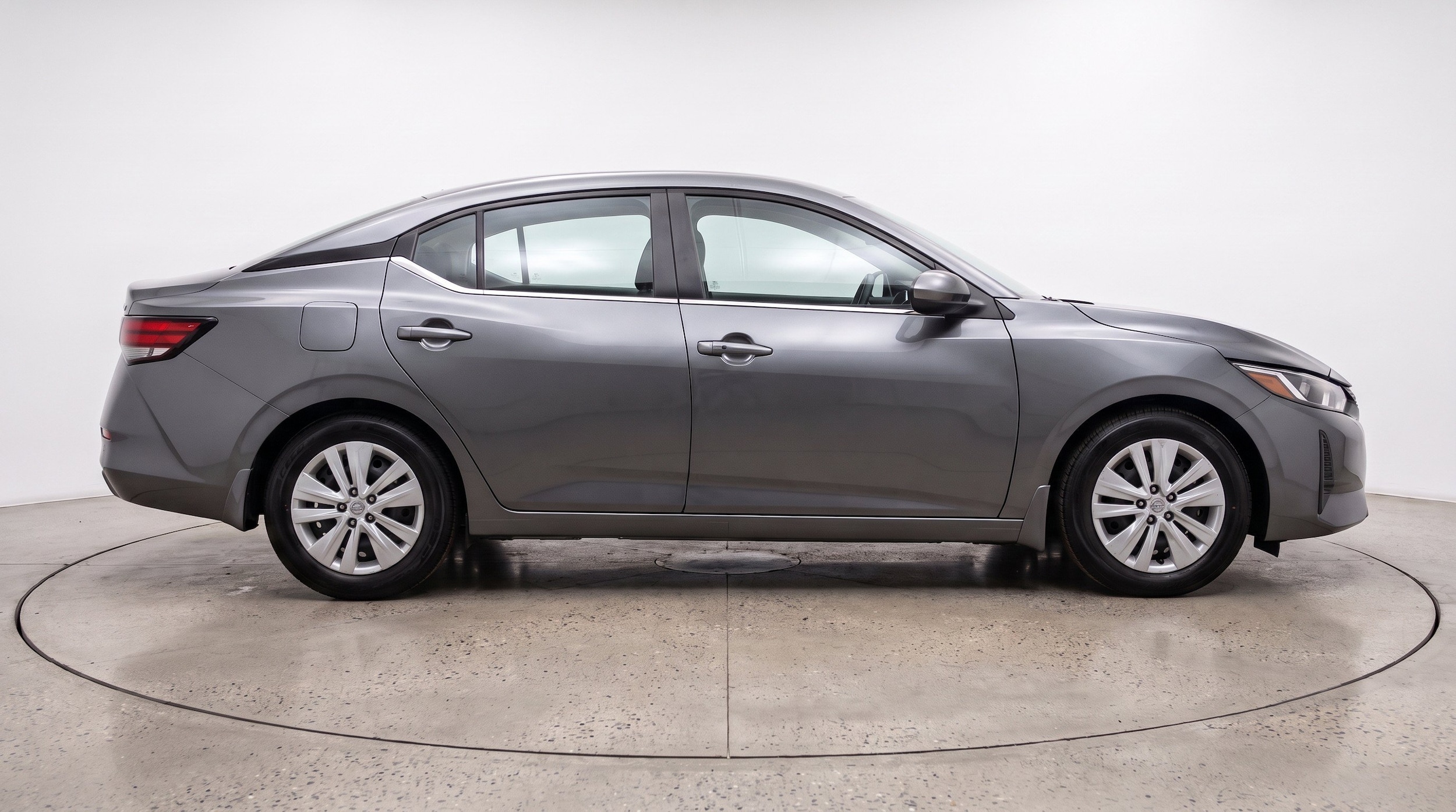Thumbnail: 2025 Nissan Sentra - 10