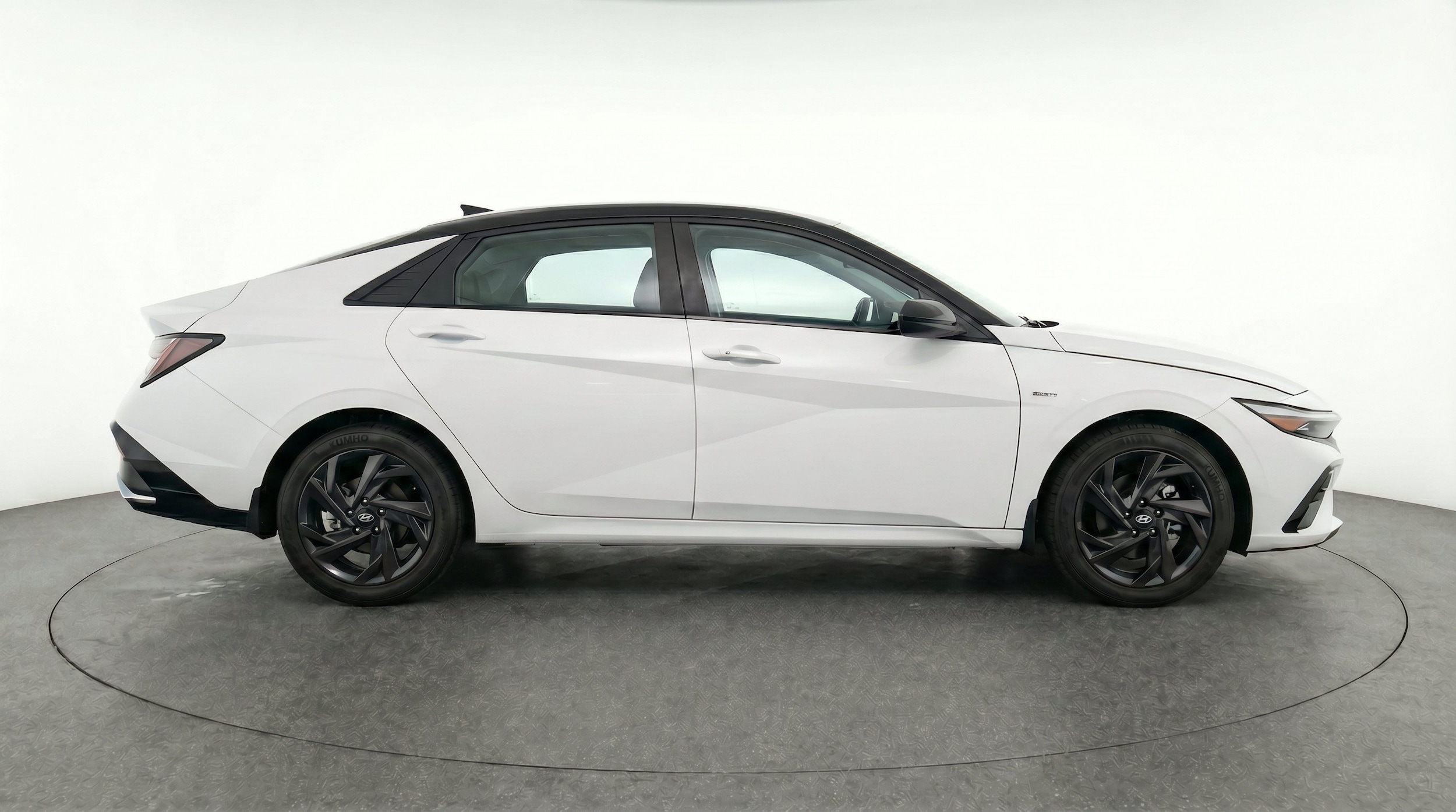 Thumbnail: 2026 Hyundai Elantra - 10