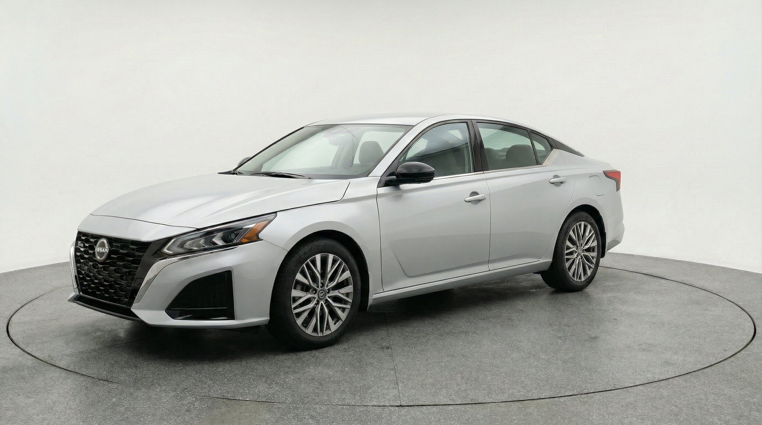 Thumbnail: 2026 Nissan Altima - 3