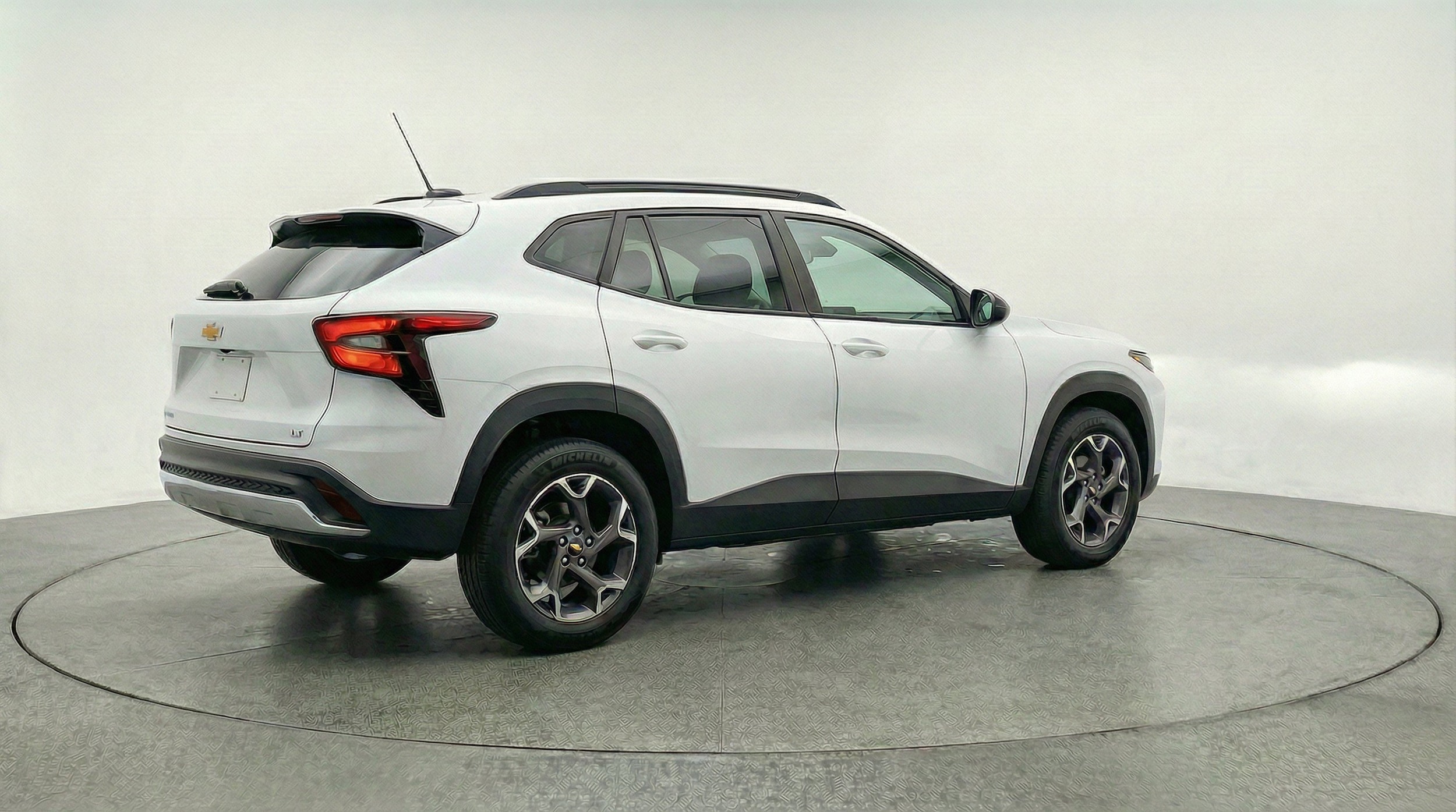Thumbnail: 2025 Chevrolet Trax - 9