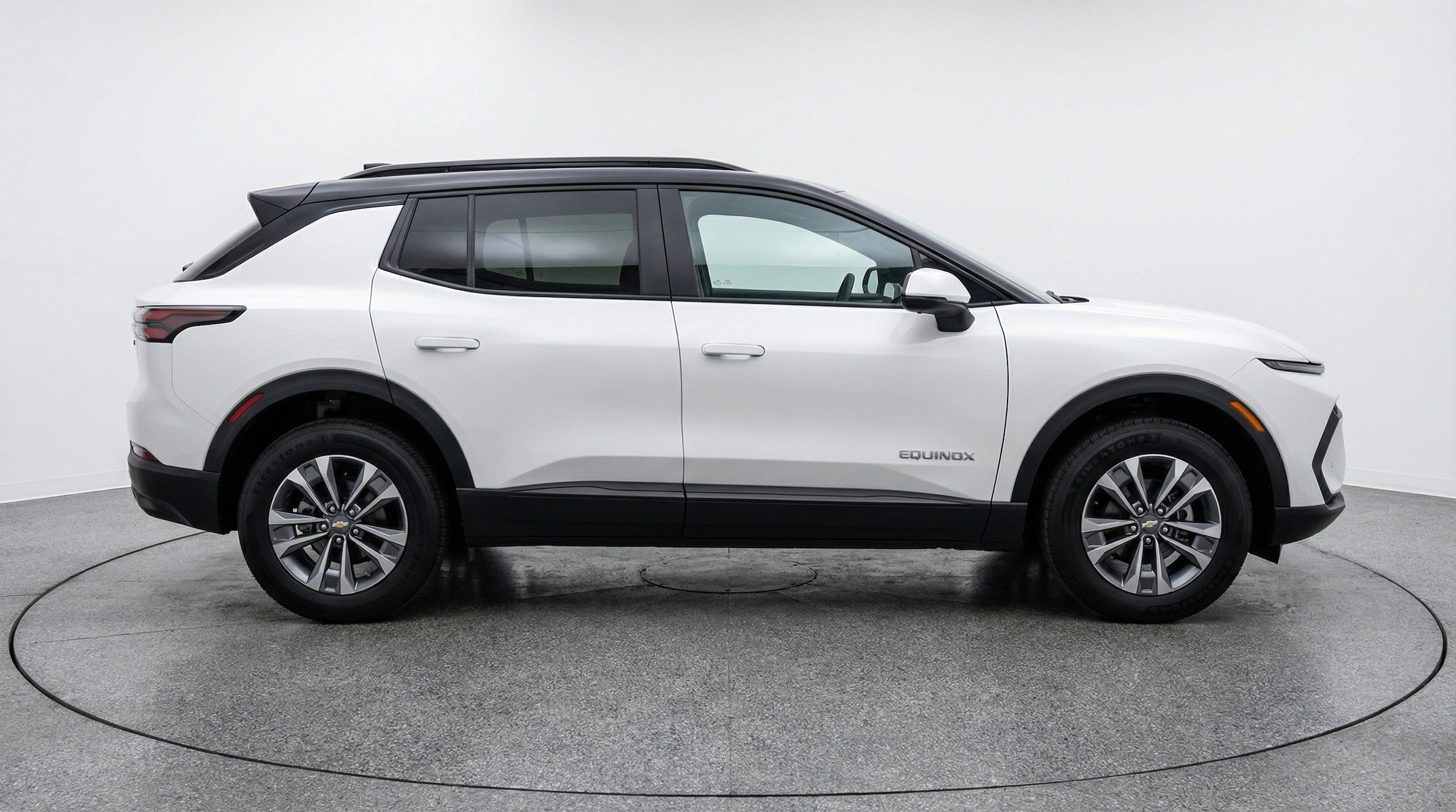 Thumbnail: 2025 Chevrolet Equinox - 10