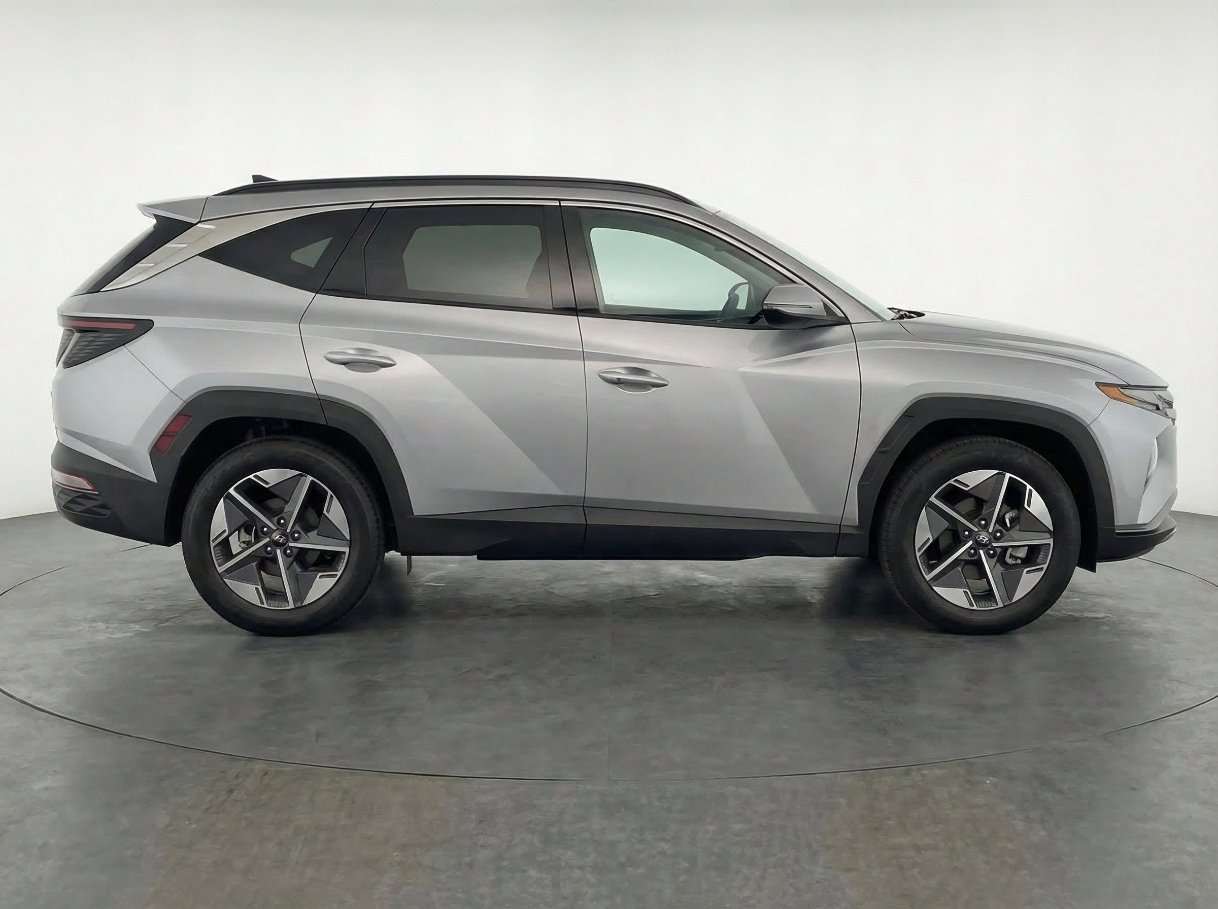Thumbnail: 2025 Hyundai Tucson - 10