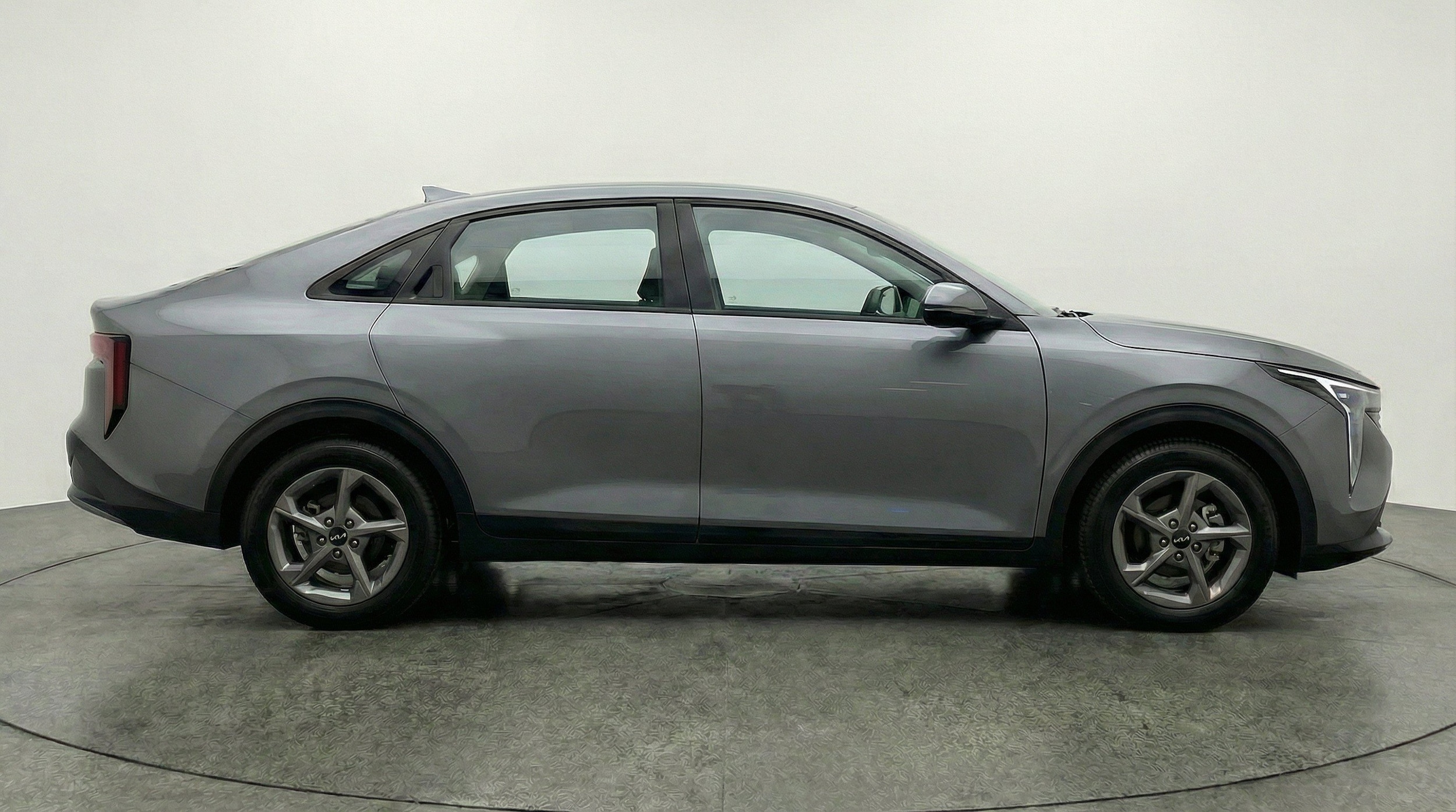 Thumbnail: 2025 Kia K4 - 10