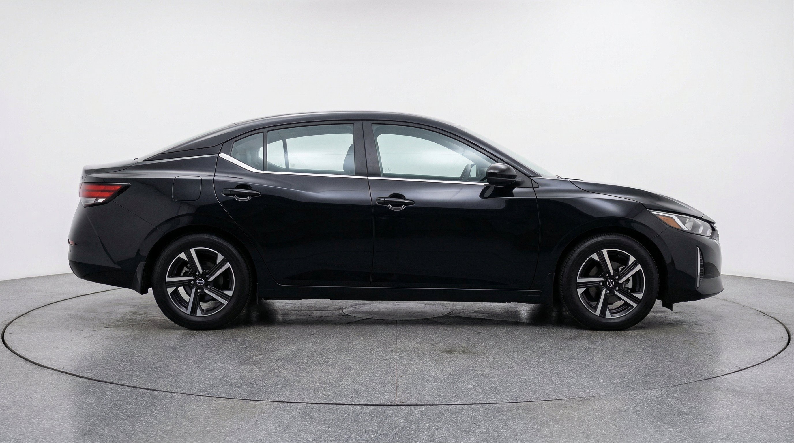 Thumbnail: 2025 Nissan Sentra - 11