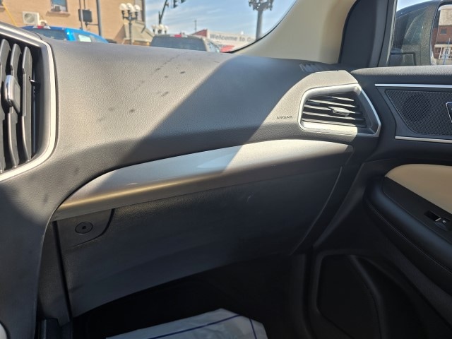 2024 Ford Edge SEL - Photo 19