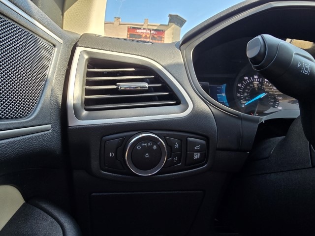 2024 Ford Edge SEL - Photo 30